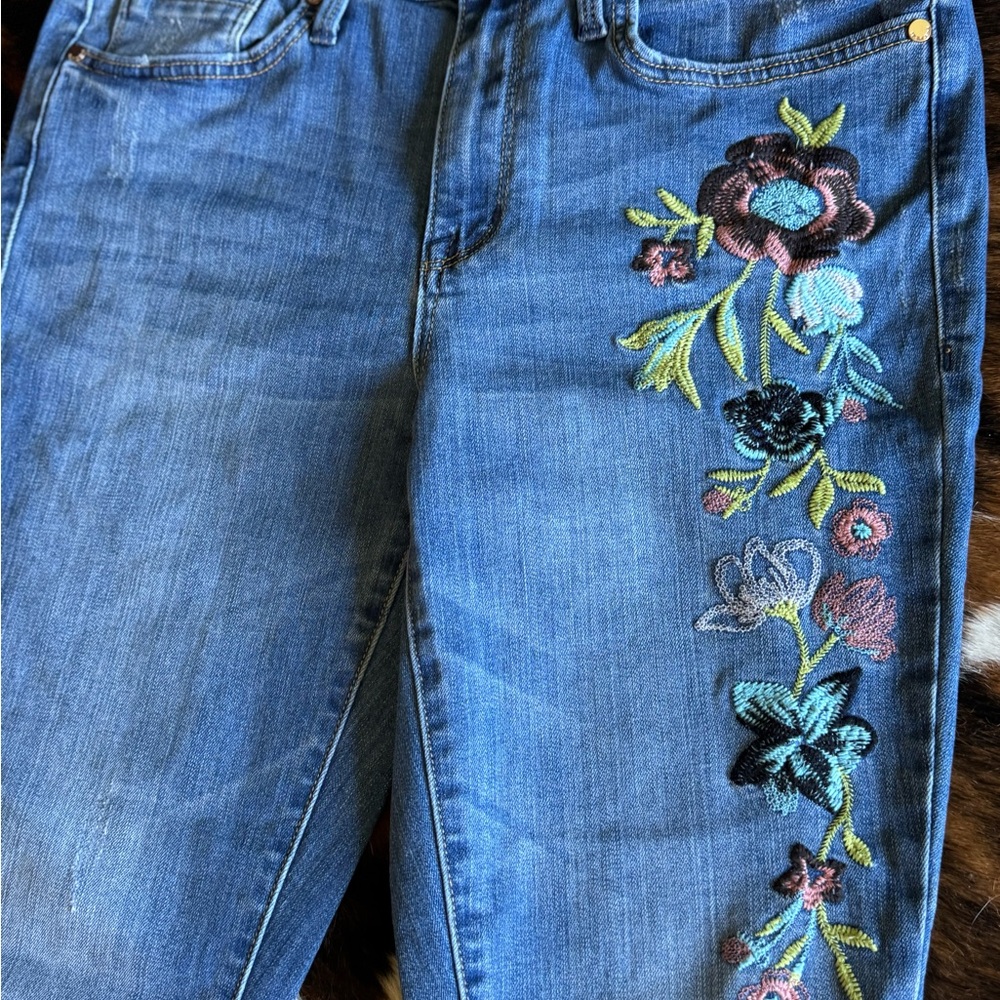 Seven 7 Vancouver Mid Rise Skinny Jeans Size 8 Embroidered Boho Hippie Denim - Picture 3 of 12